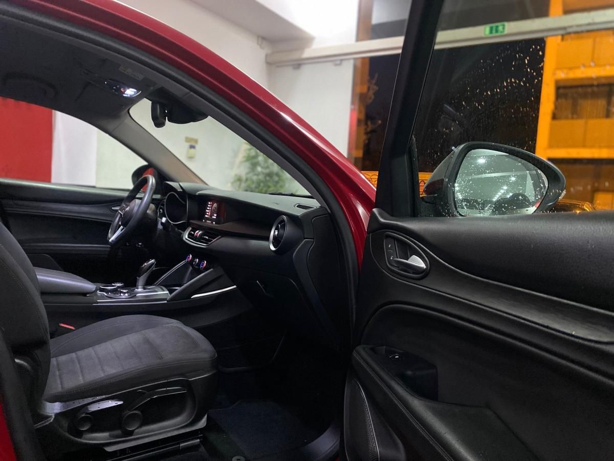 alfa-romeo-stelvio-2018-diesel-2143cc