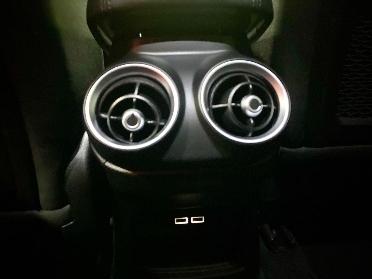 alfa-romeo-stelvio-2018-diesel-2143cc