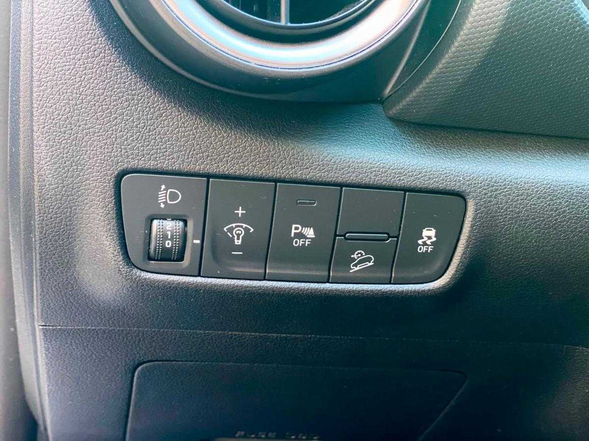 hyundai-kauai-2022-gasolina-998cc