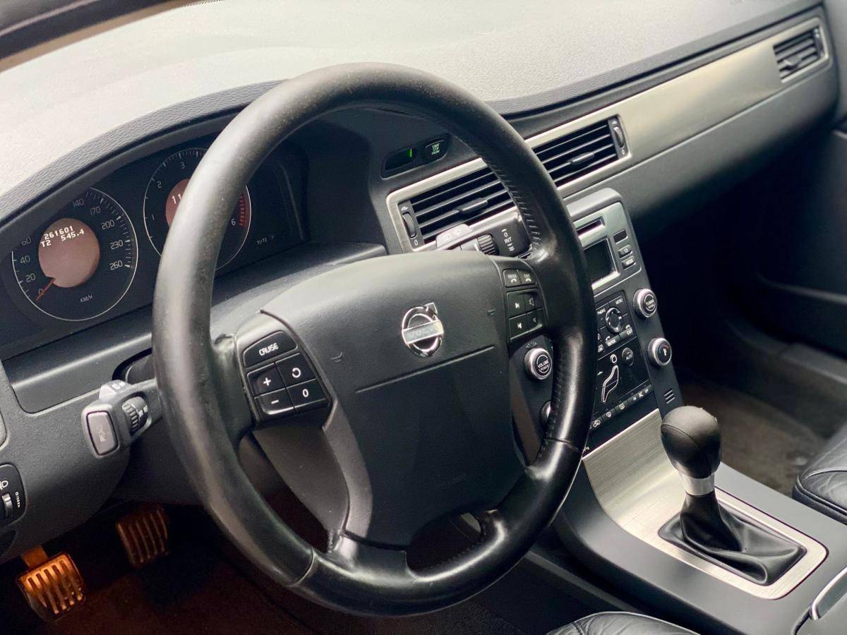 volvo-v70-2008-diesel-1997cc