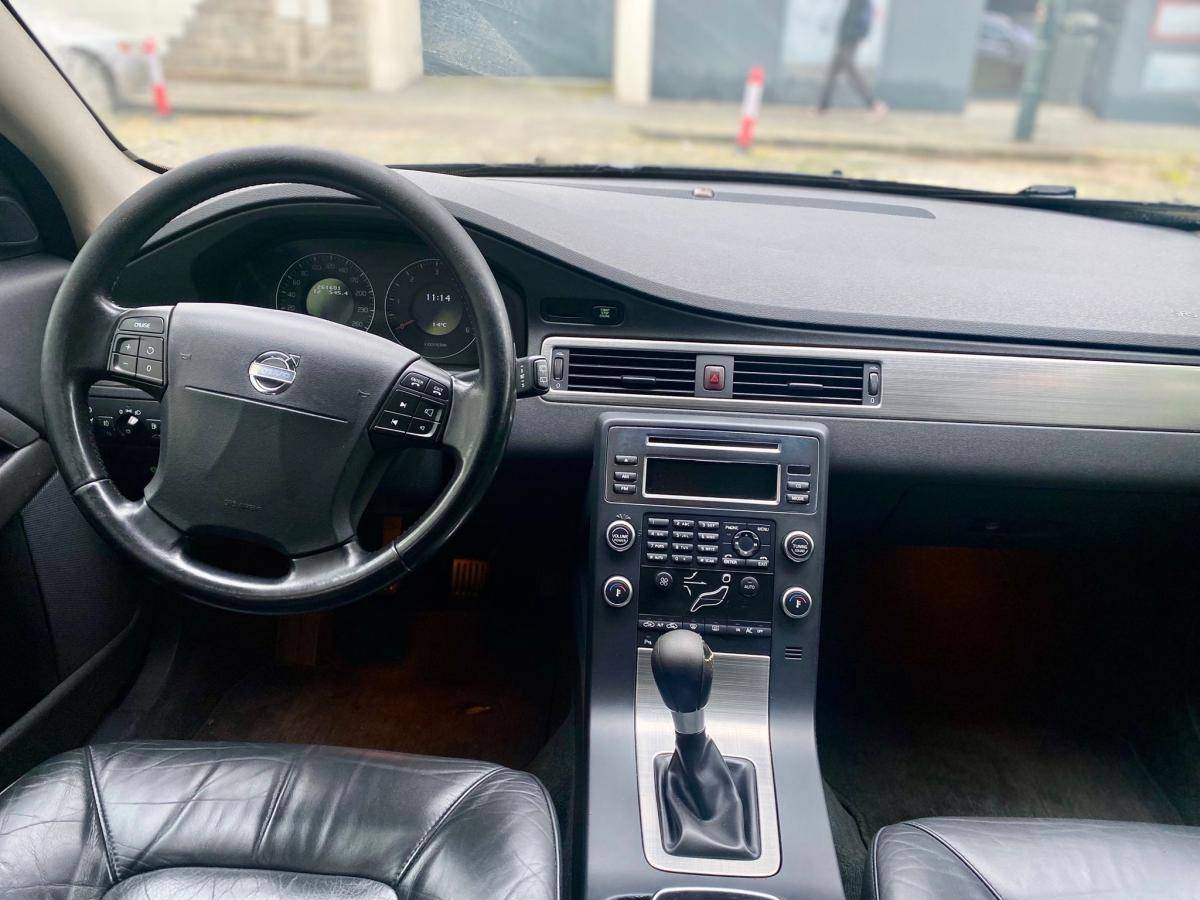 volvo-v70-2008-diesel-1997cc