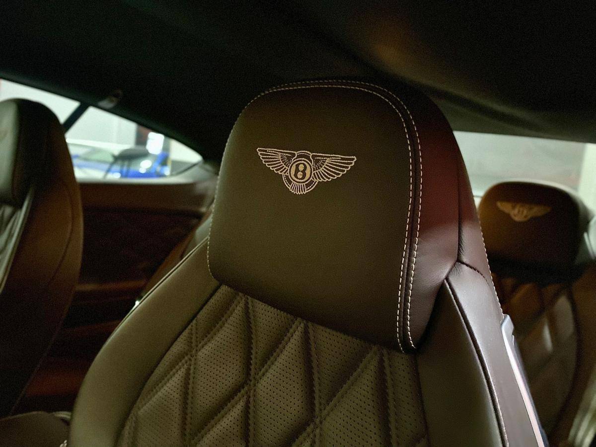 bentley-continental-2013-gasolina-3993cc