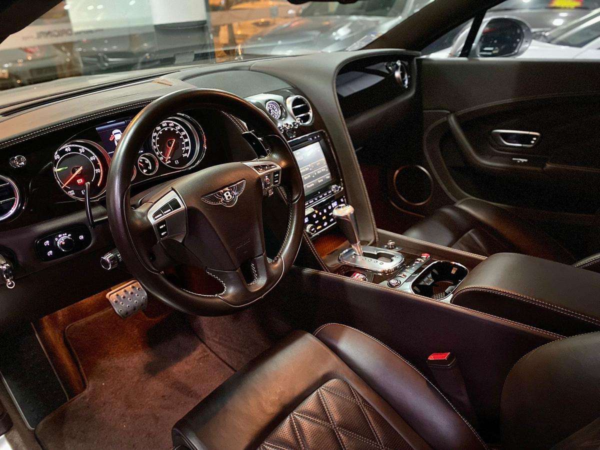 bentley-continental-2013-gasolina-3993cc