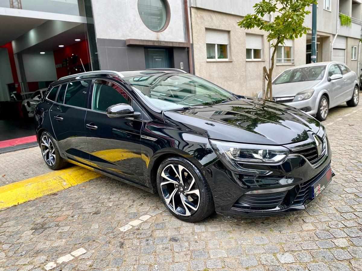 renault-megane-sport-tourer-2019-gasolina-1332cc