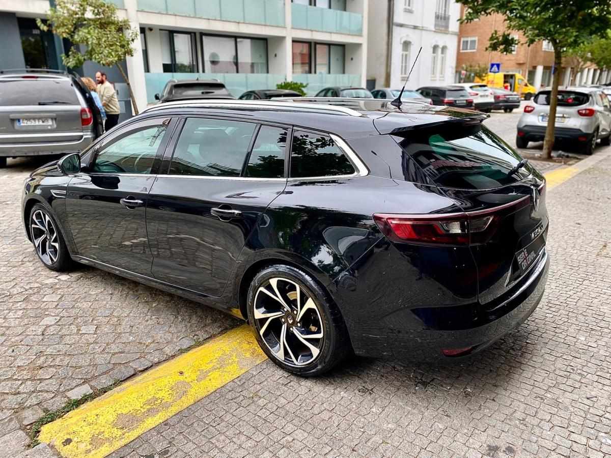renault-megane-sport-tourer-2019-gasolina-1332cc