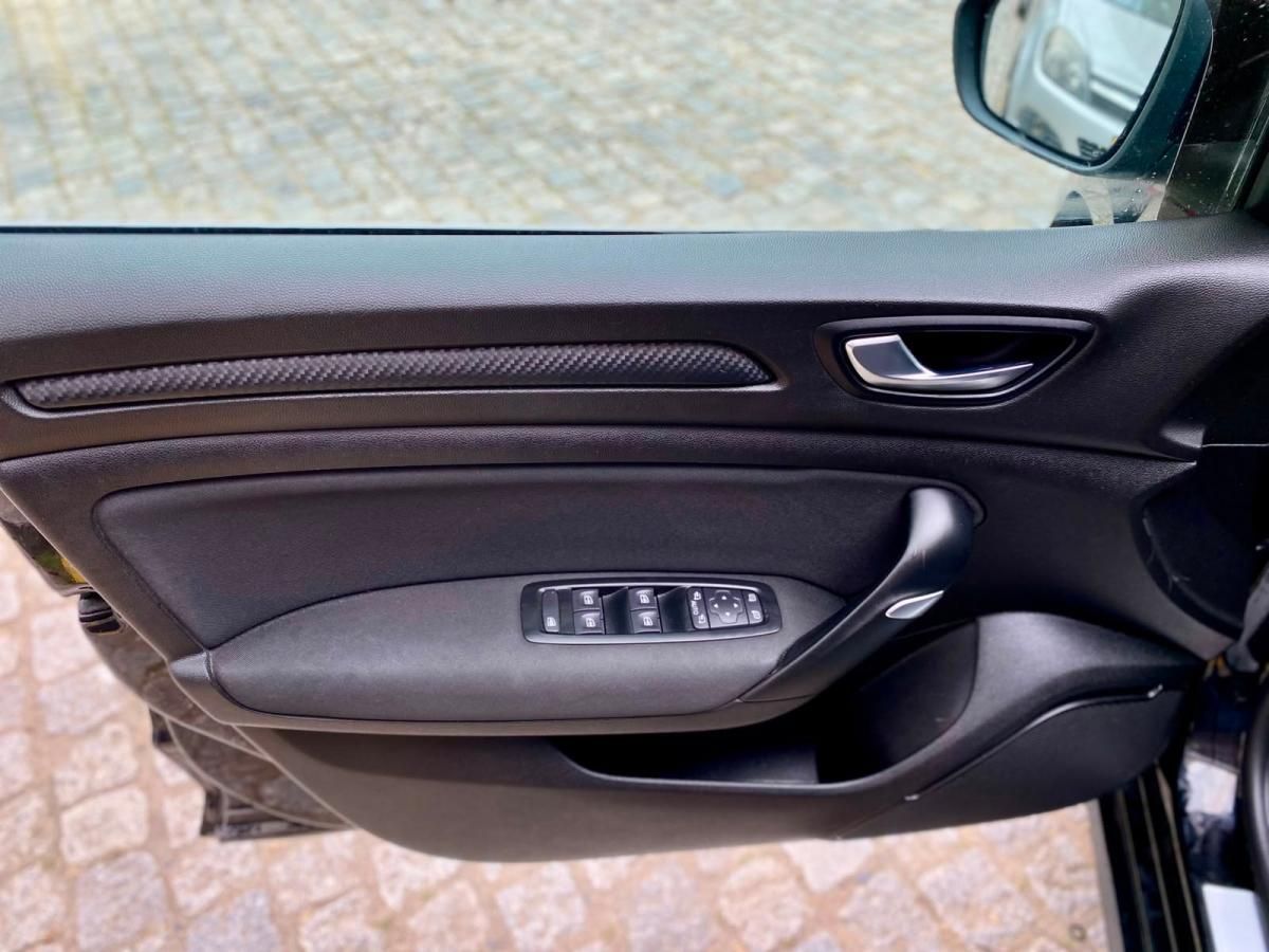 renault-megane-sport-tourer-2019-gasolina-1332cc