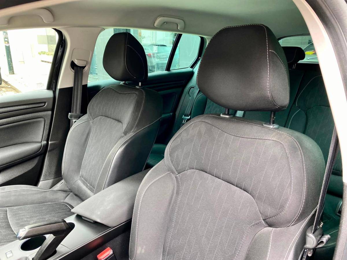 renault-megane-sport-tourer-2019-gasolina-1332cc