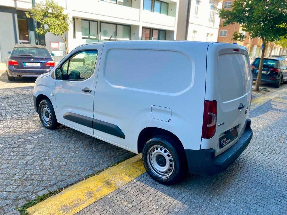 opel-combo-2021-diesel-1499cc
