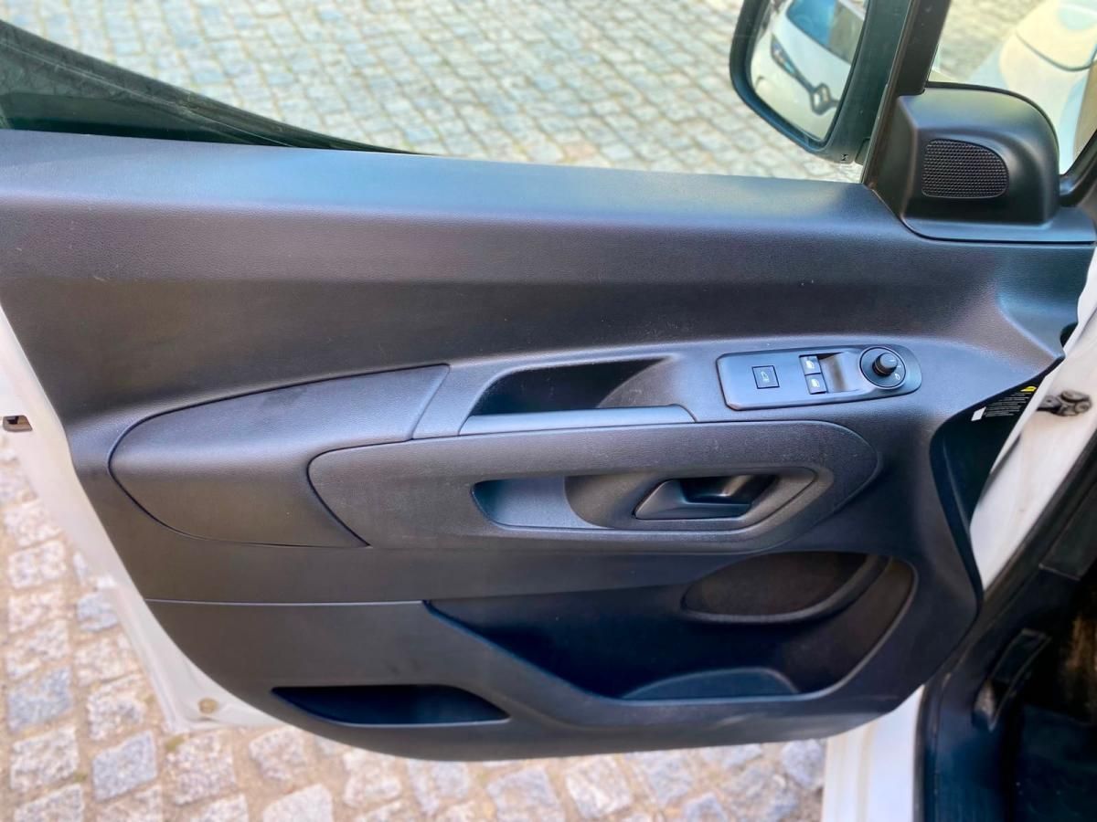 opel-combo-2021-diesel-1499cc