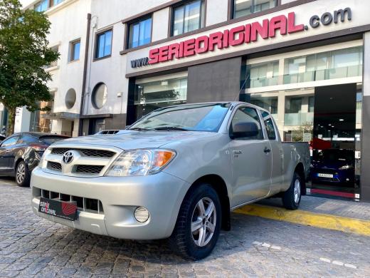 toyota-hilux-2007-diesel-2494cc