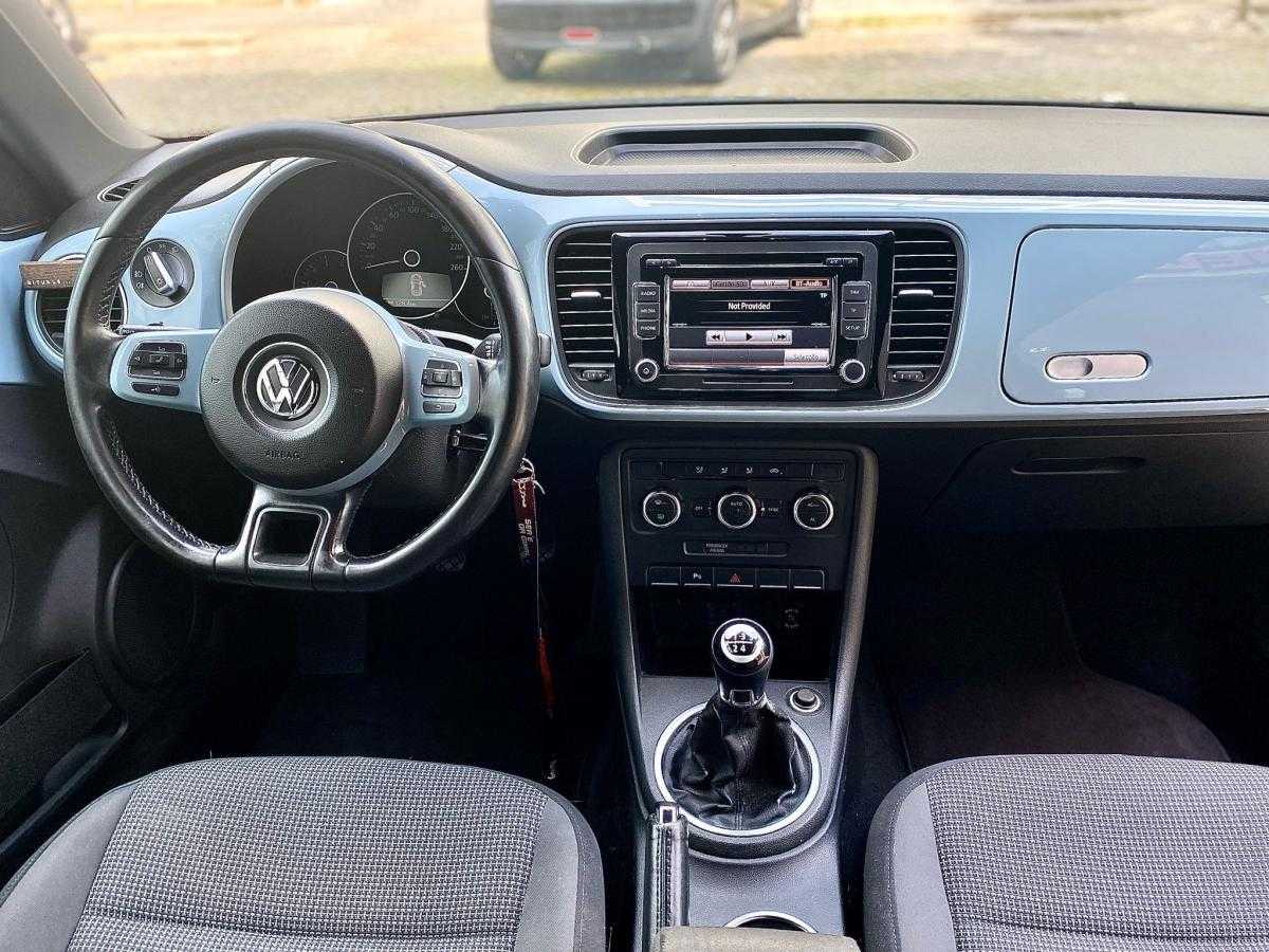 volkswagen-beetle-2012-diesel-1598cc