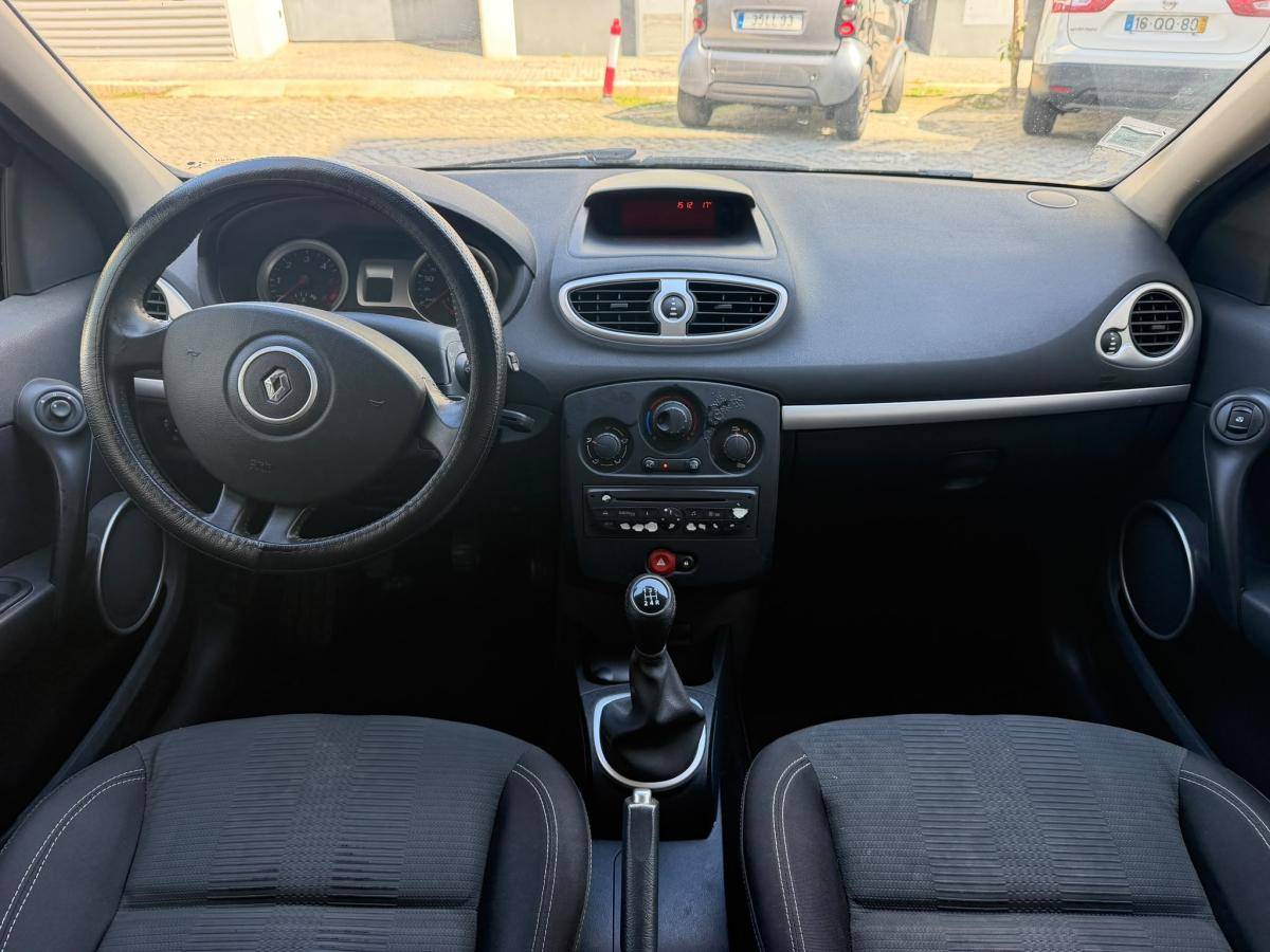 renault-clio-2009-diesel-1461cc