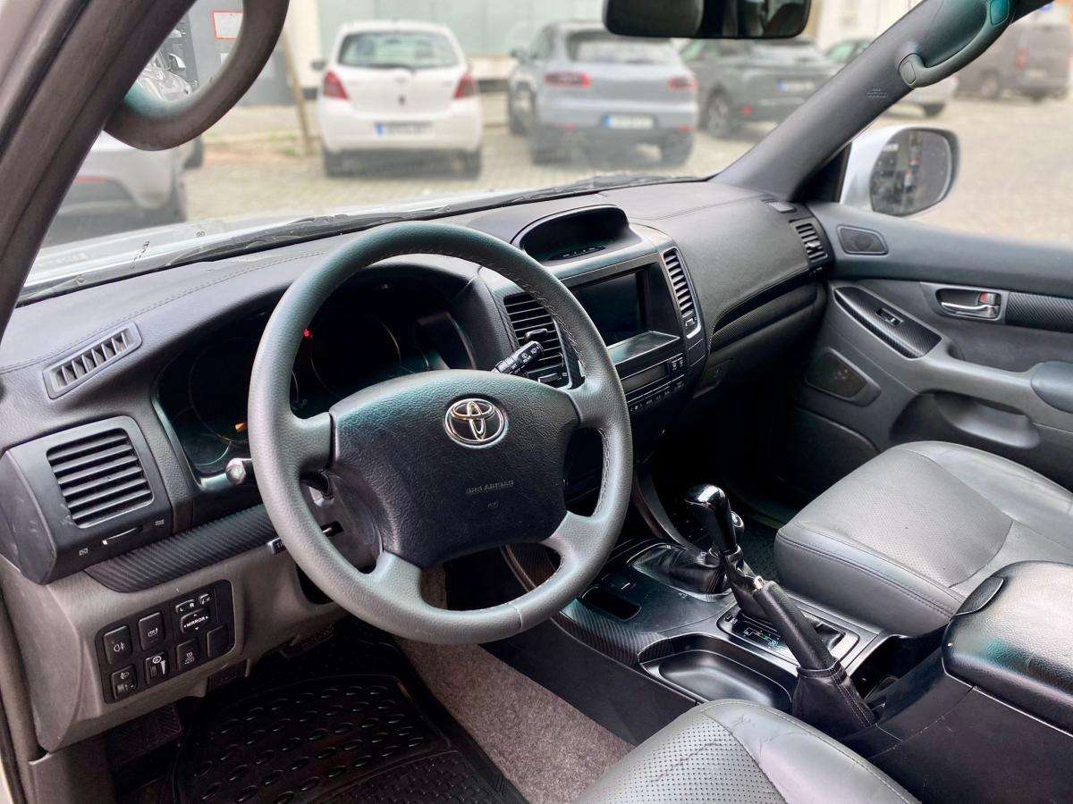 toyota-land-cruiser-2003-diesel-2982cc