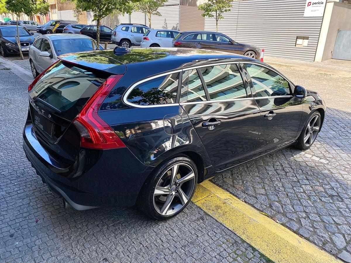 volvo-v60-2012-diesel-1560cc