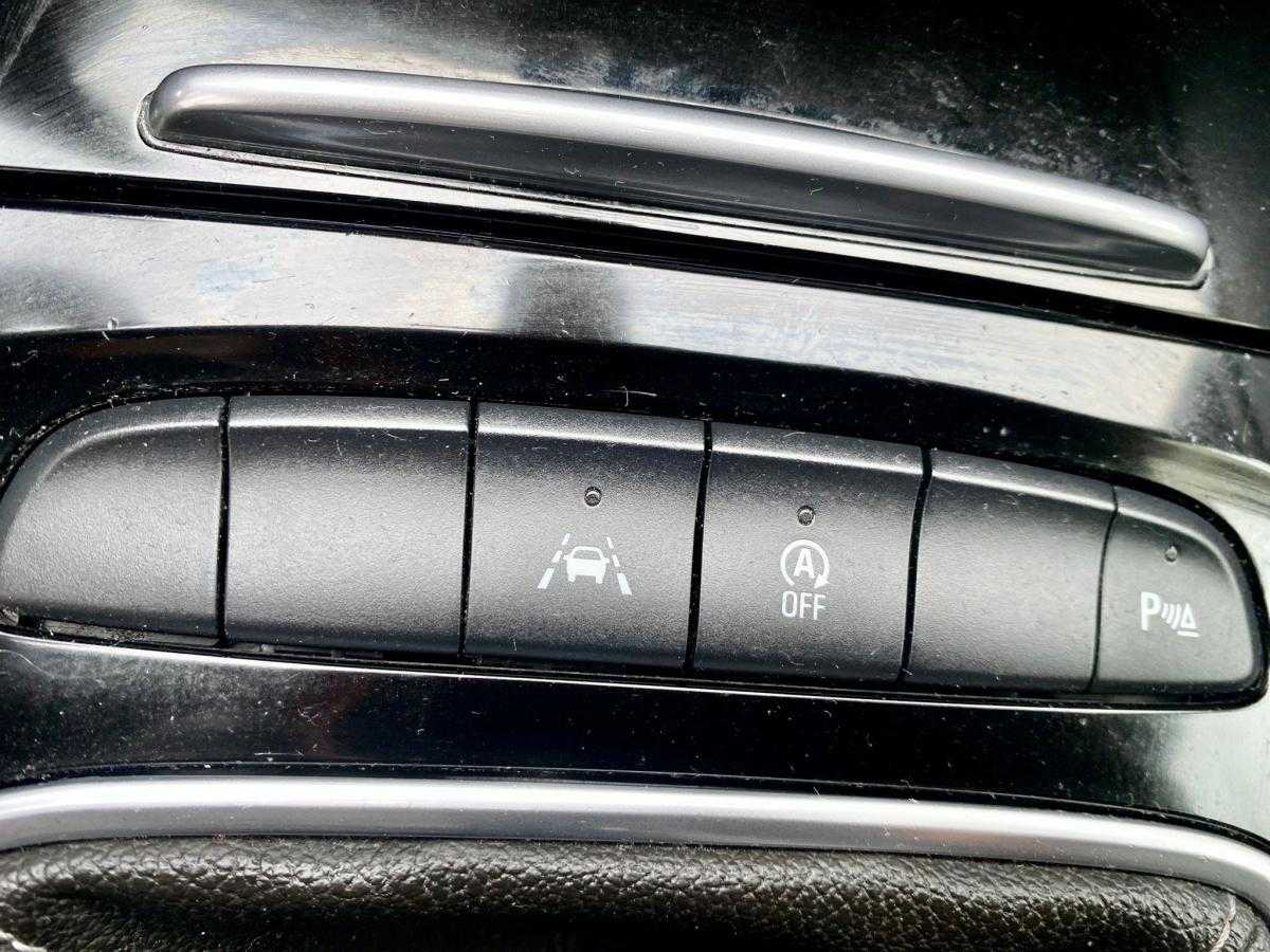 opel-insignia-sports-tourer-2014-diesel-1956cc
