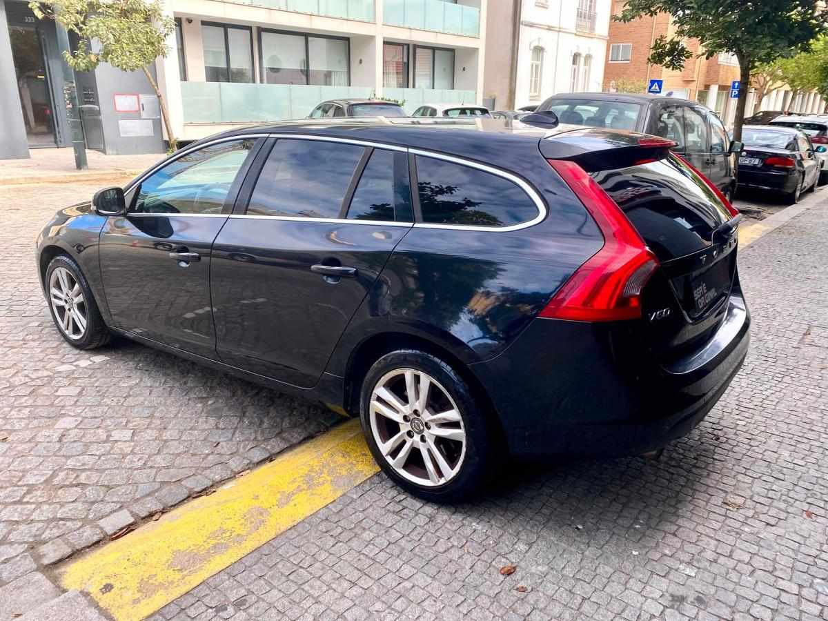 volvo-v60-2011-diesel-1560cc