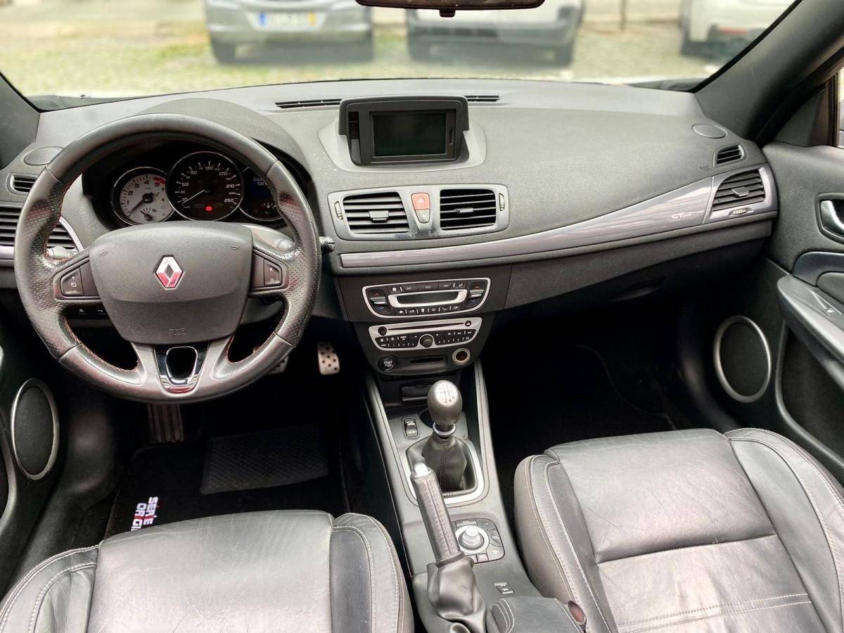 renault-megane-cc-2011-diesel-1461cc