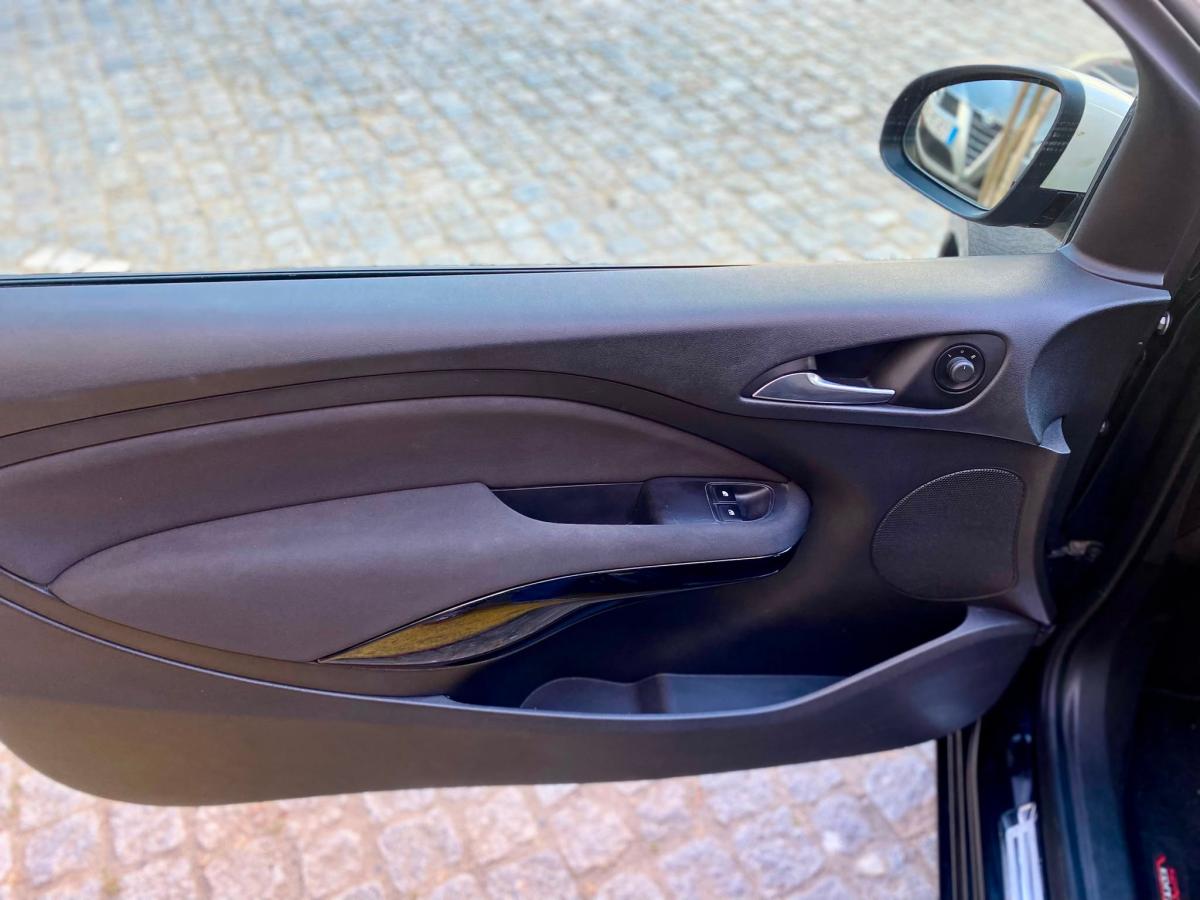 opel-adam-2017-gasolina-1229cc