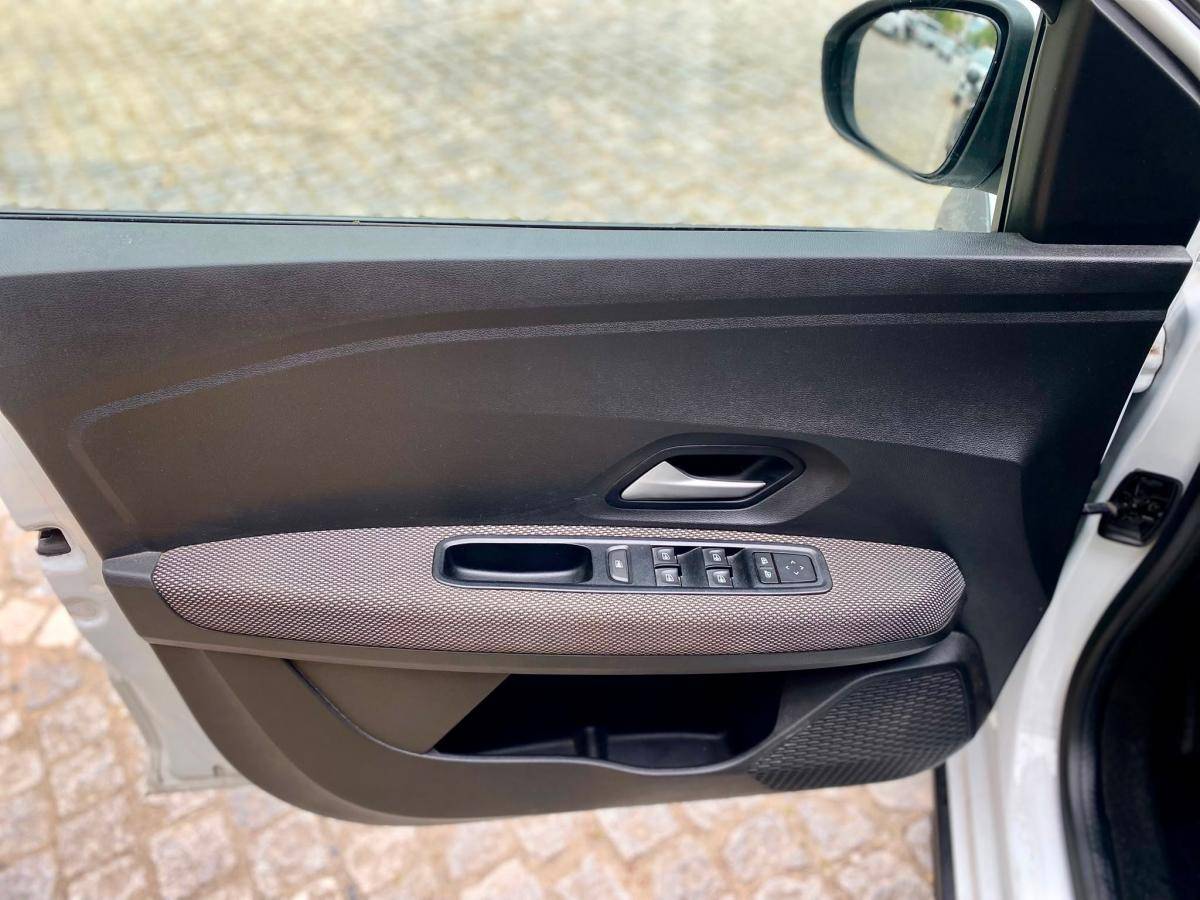 dacia-jogger-2023-gpl-999cc