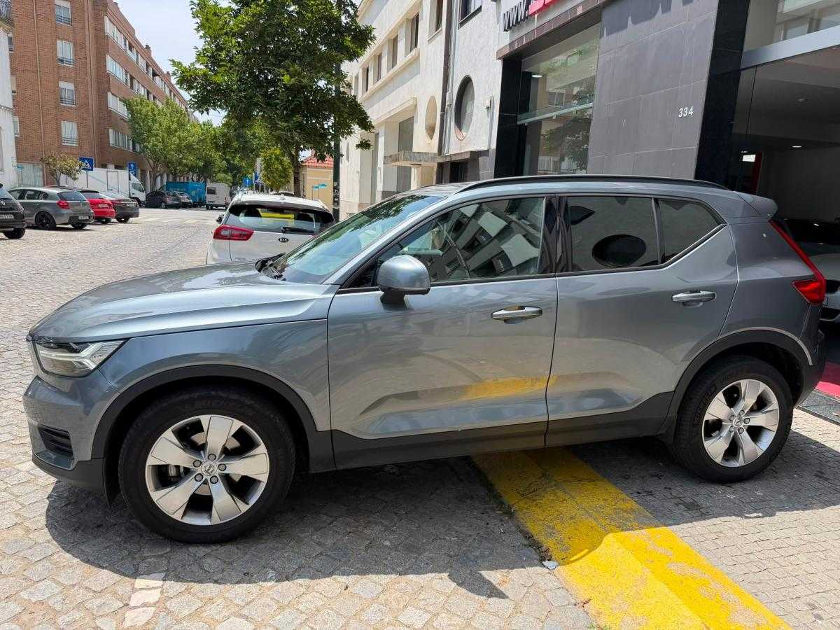 volvo-xc40-2019-diesel-1969cc