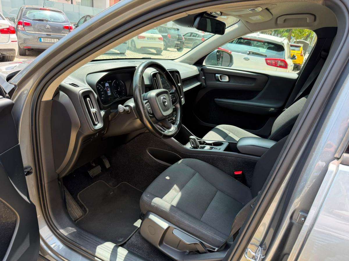 volvo-xc40-2019-diesel-1969cc