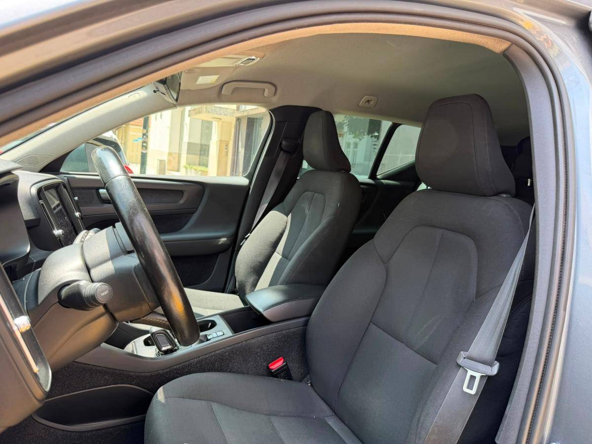 volvo-xc40-2019-diesel-1969cc