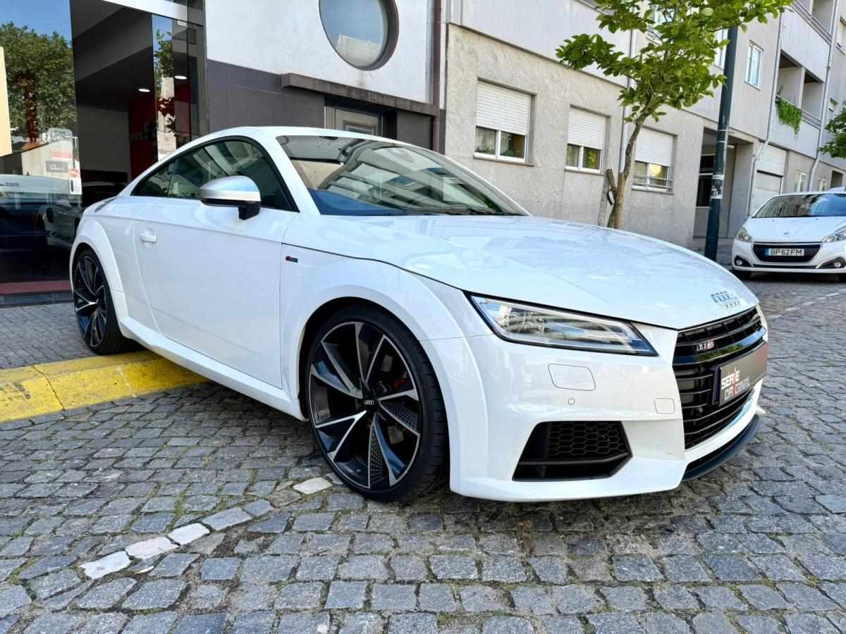 audi-tt-2015-gasolina-1984cc