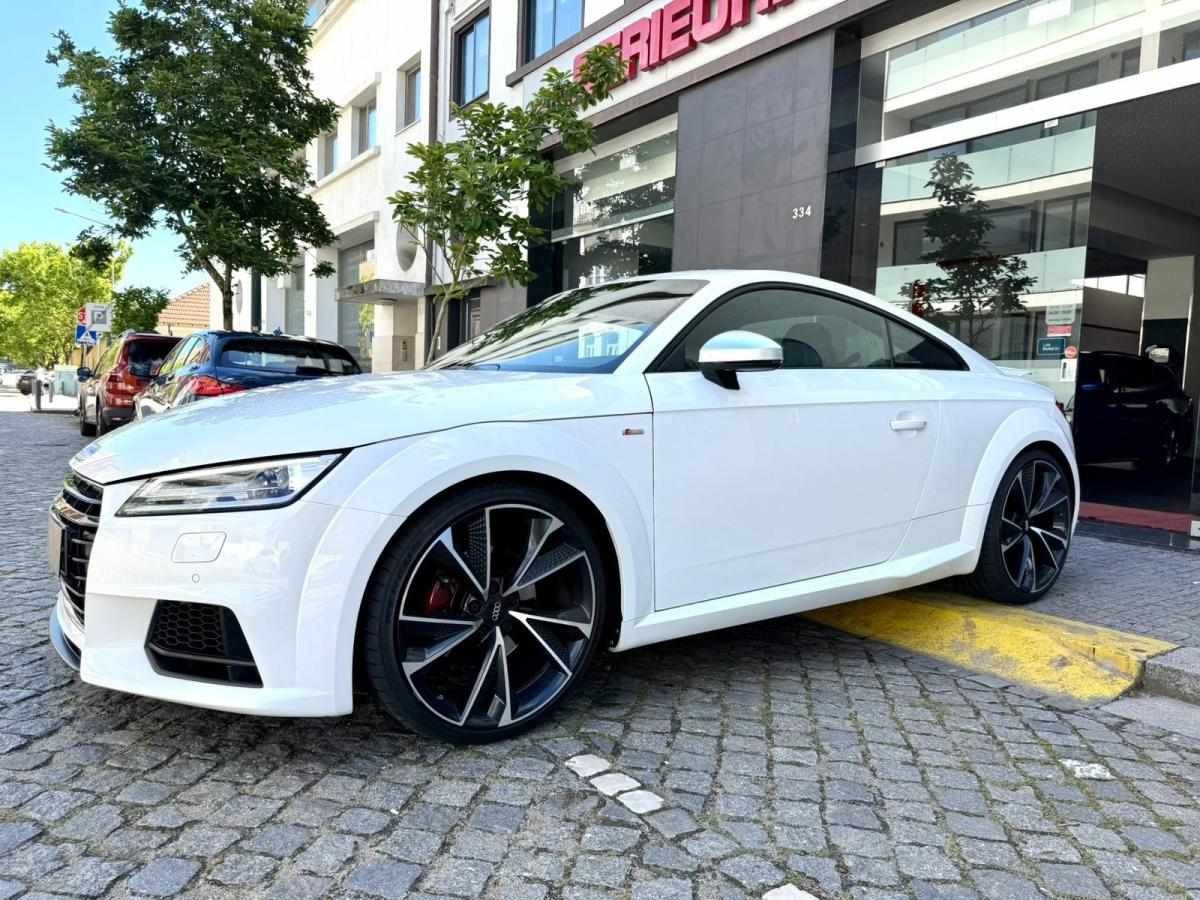 audi-tt-2015-gasolina-1984cc