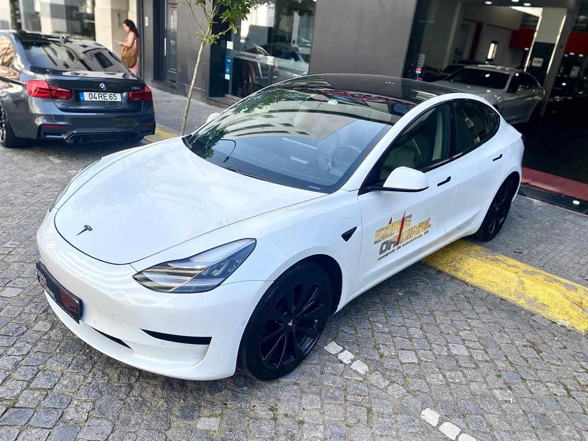 tesla-model-3-2019-eletrico-500cc