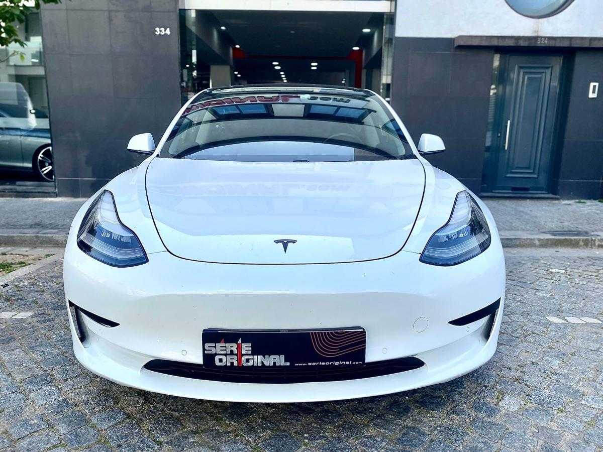 tesla-model-3-2019-eletrico-500cc