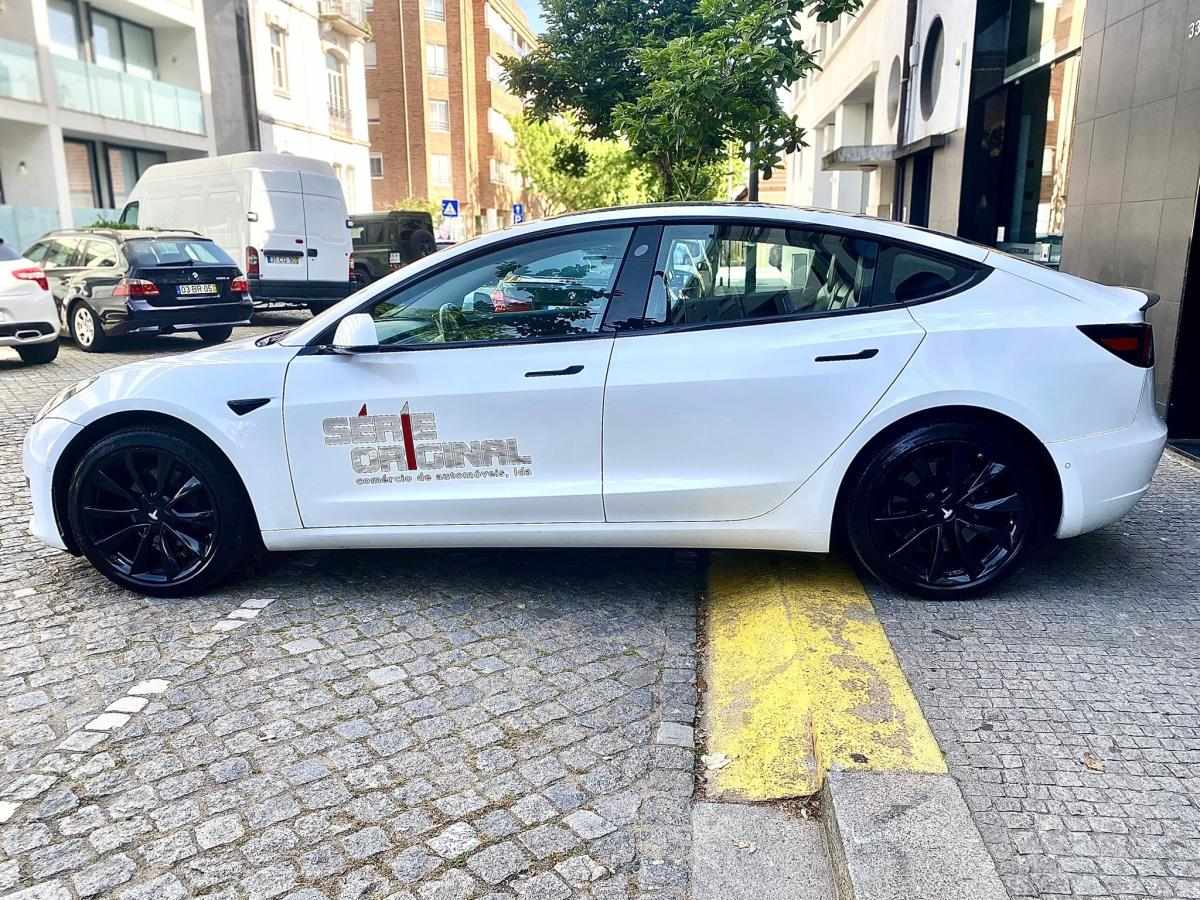 tesla-model-3-2019-eletrico-500cc
