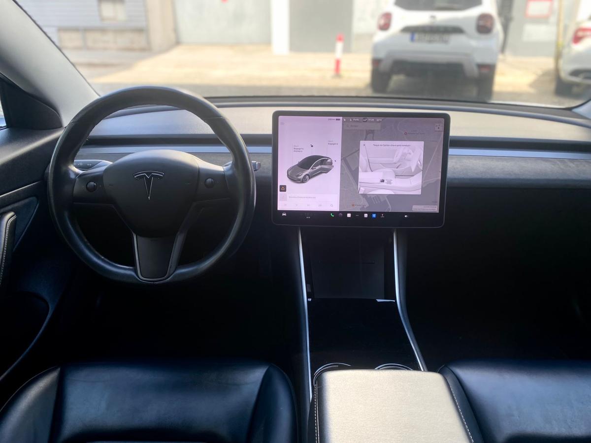 tesla-model-3-2019-eletrico-500cc