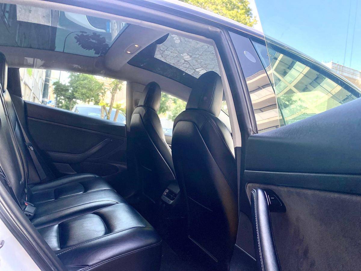tesla-model-3-2019-eletrico-500cc
