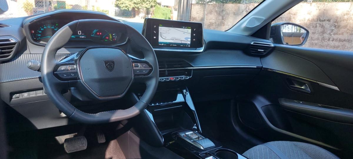 peugeot-e-208-2024-eletrico-0cc