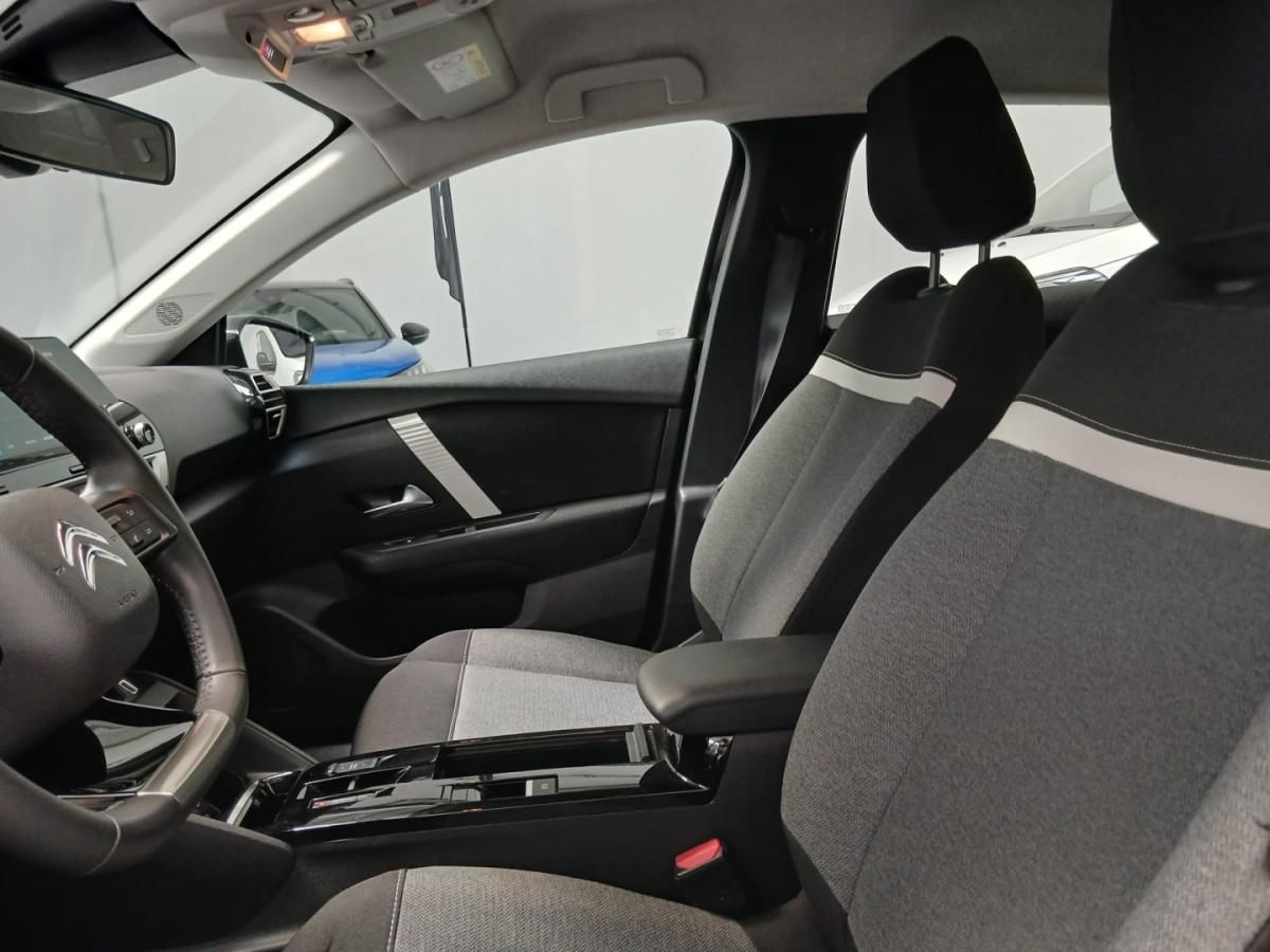 citroen-c4-2024-eletrico-136cc