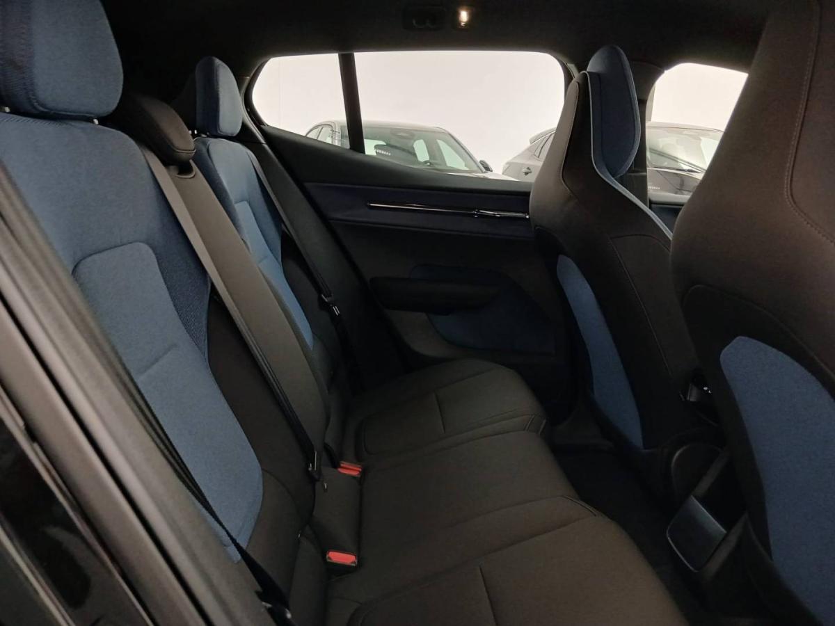 volvo-ex30-2025-eletrico-0cc
