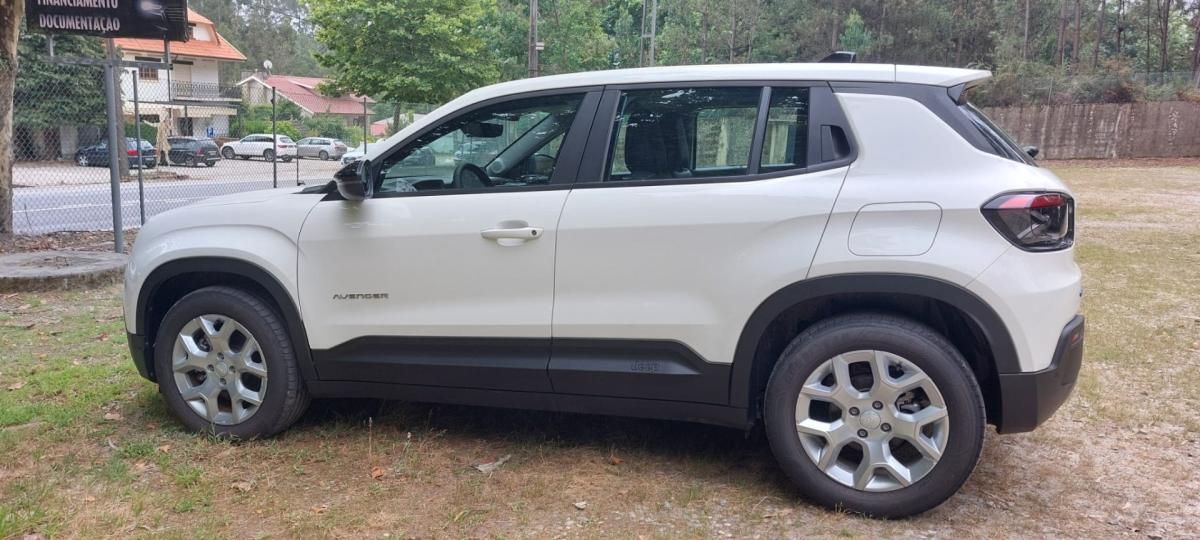 jeep-avenger-2025-eletrico-0cc