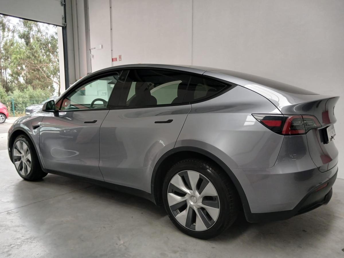 tesla-model-y-2023-eletrico-0cc