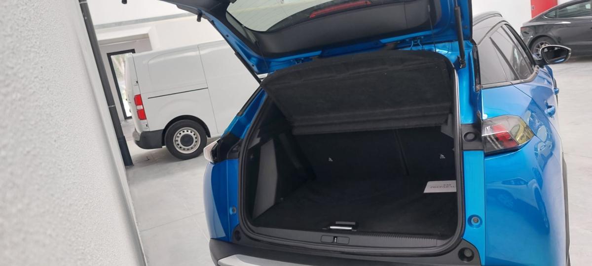 peugeot-e-2008-2023-eletrico-0cc