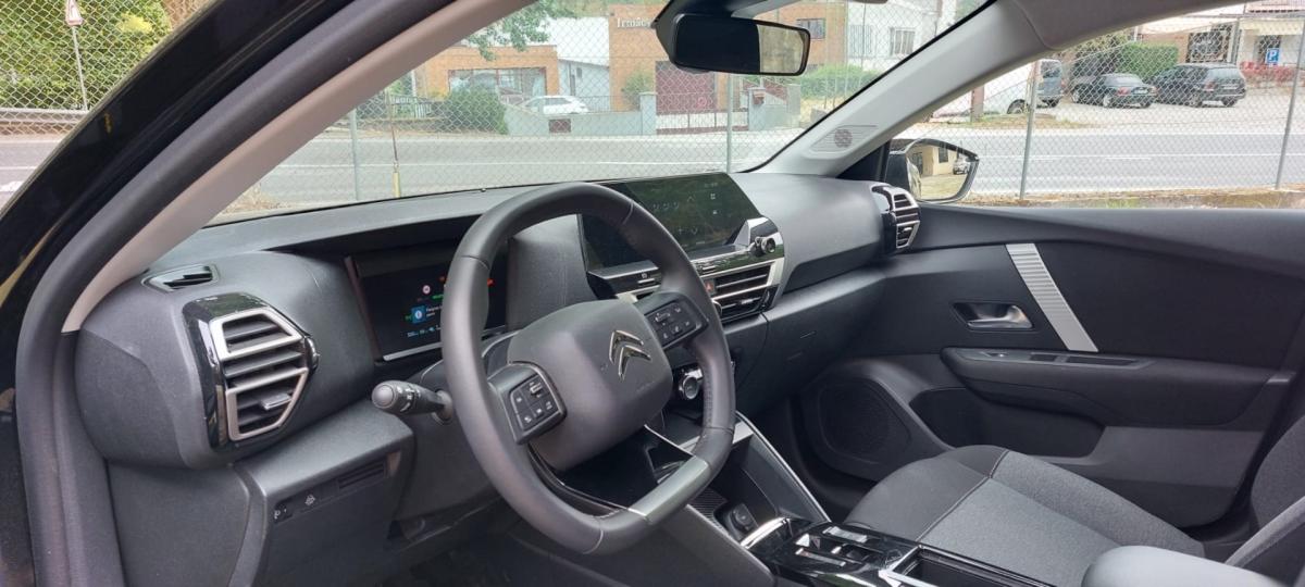 citroen-c4-2024-eletrico-136cc