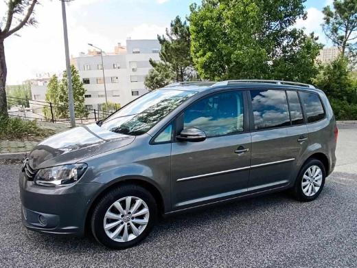 volkswagen-touran-1-6-105cv-2014-diesel-1598cc