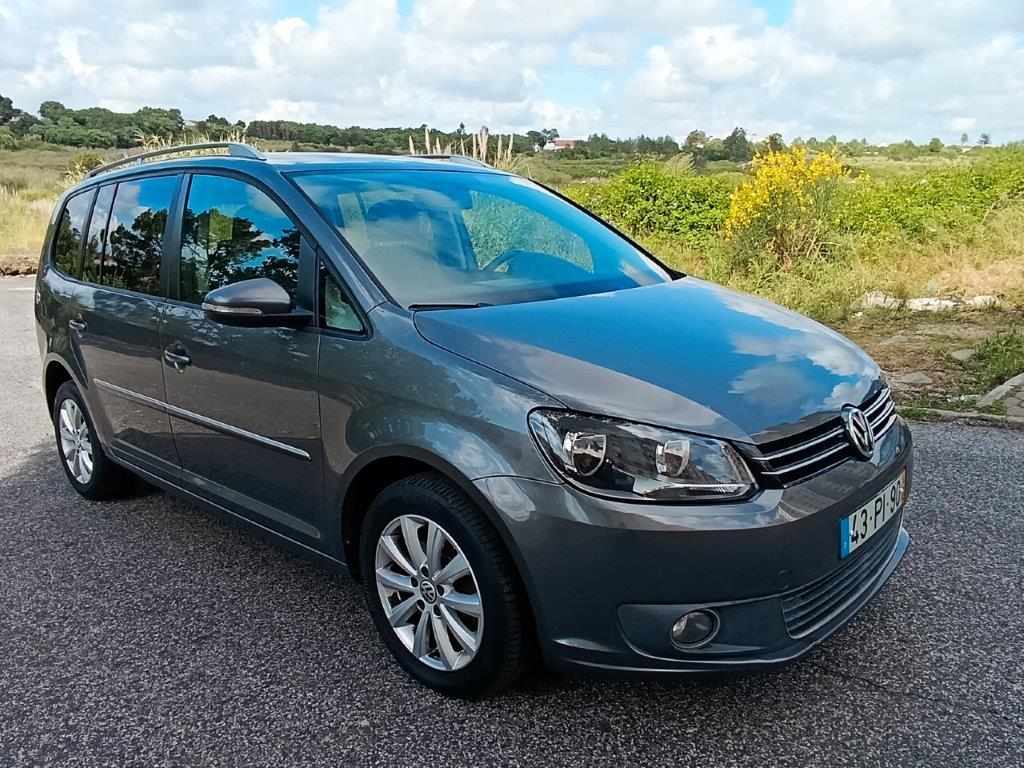 volkswagen-touran-1-6-105cv-2014-diesel-1598cc