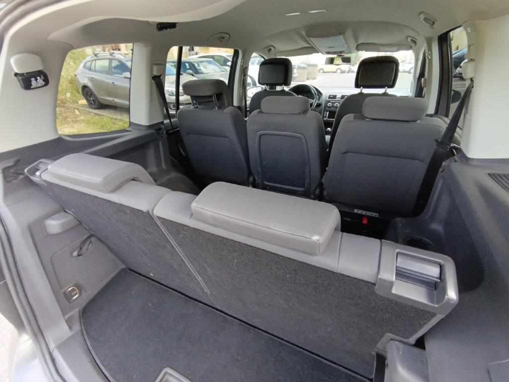 volkswagen-touran-1-6-105cv-2014-diesel-1598cc