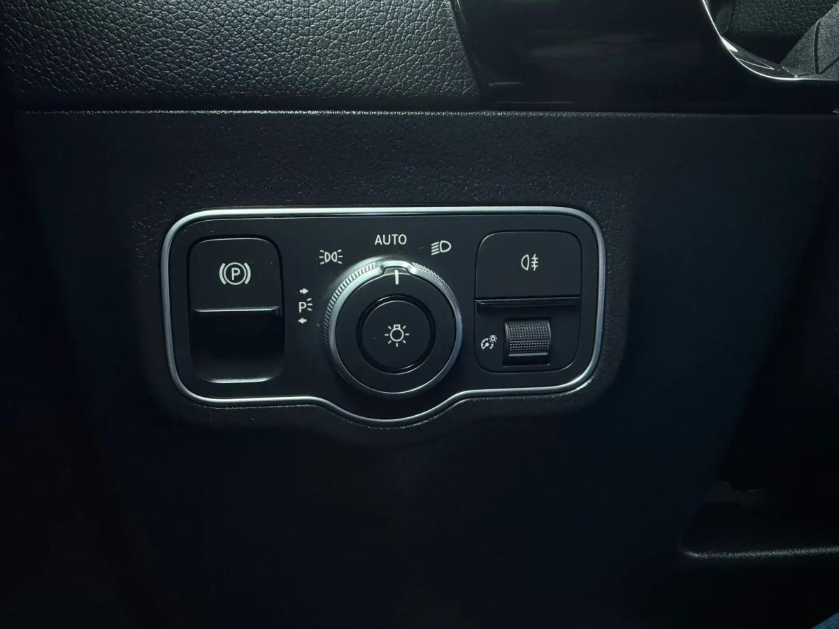mercedes-benz-eqa-2021-eletrico-0cc