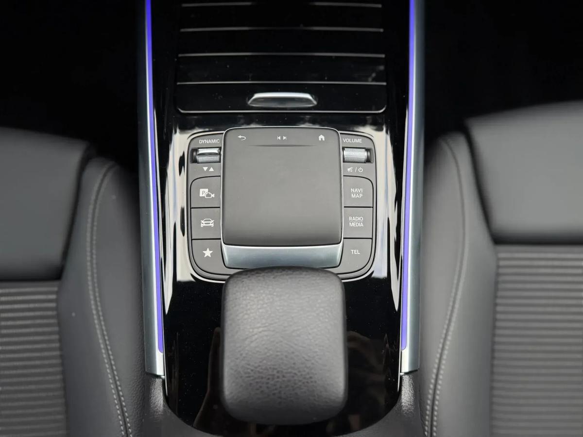mercedes-benz-eqa-2021-eletrico-0cc