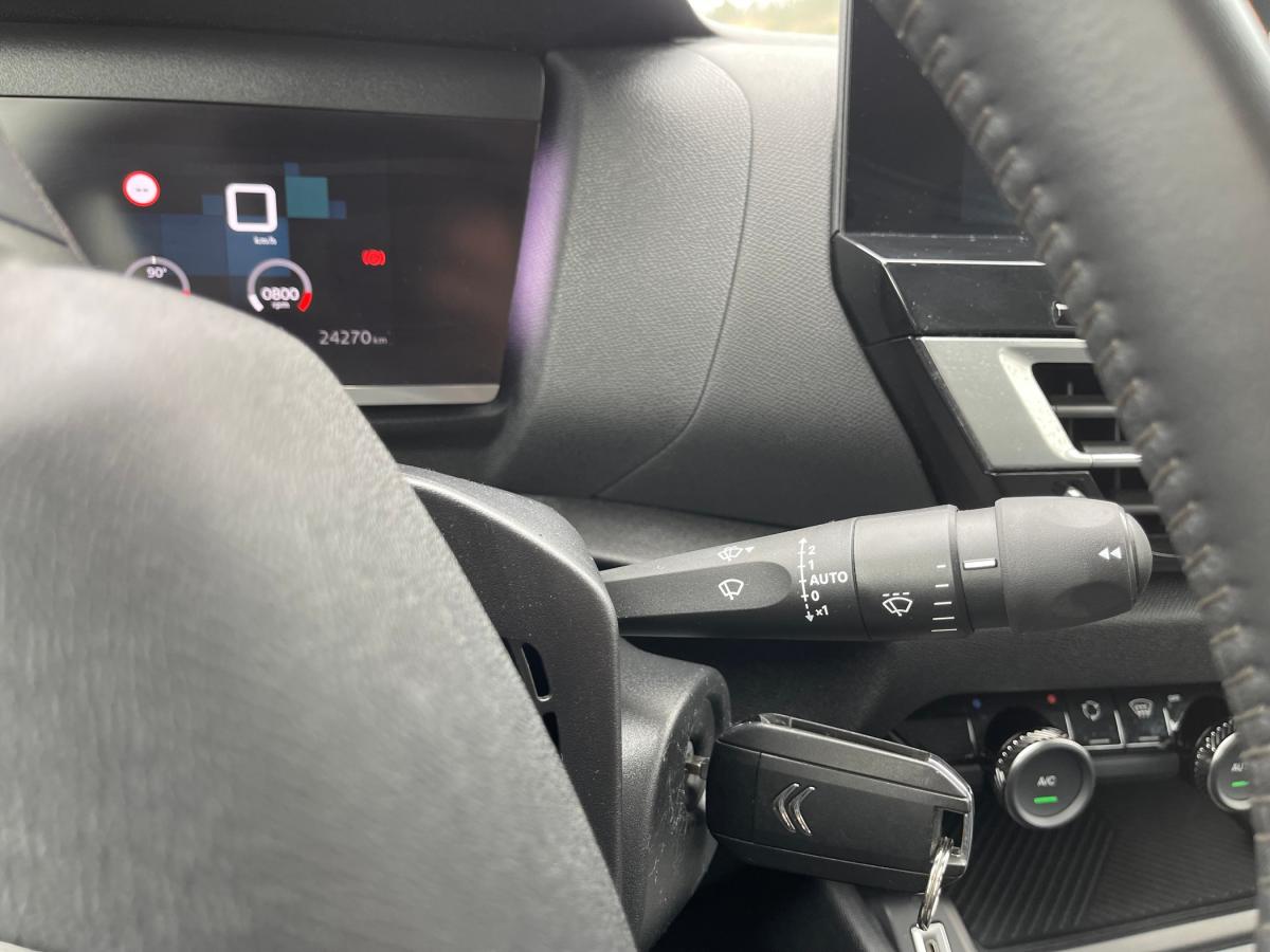 citroen-c4-2023-gasolina-1199cc