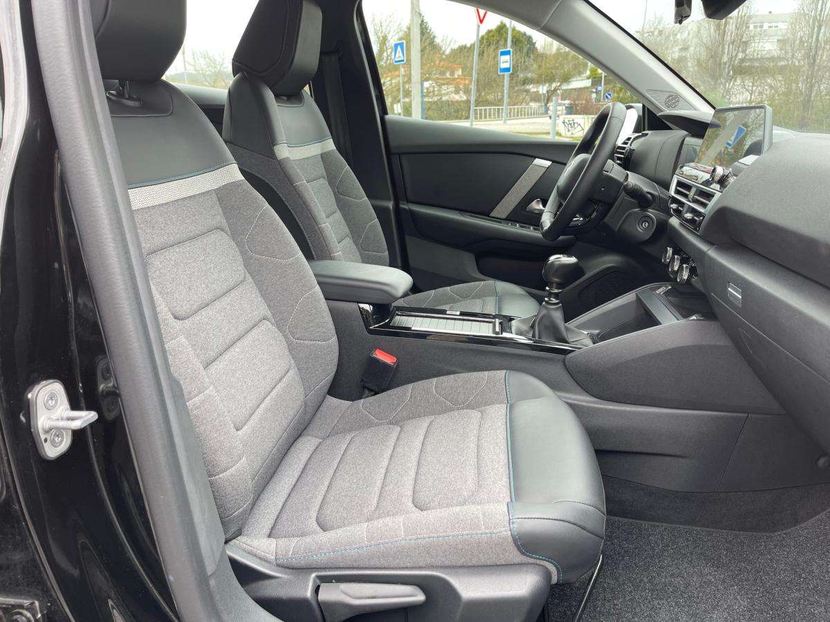 citroen-c4-2023-gasolina-1199cc