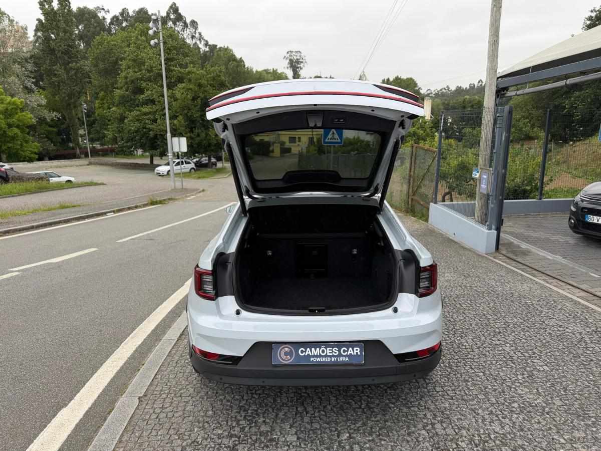 polestar-2-2022-eletrico-500cc