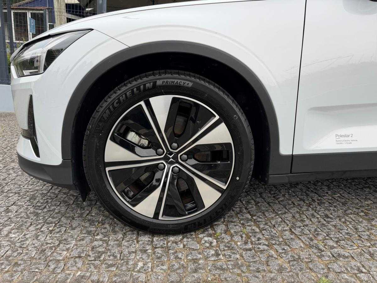 polestar-2-2022-eletrico-500cc