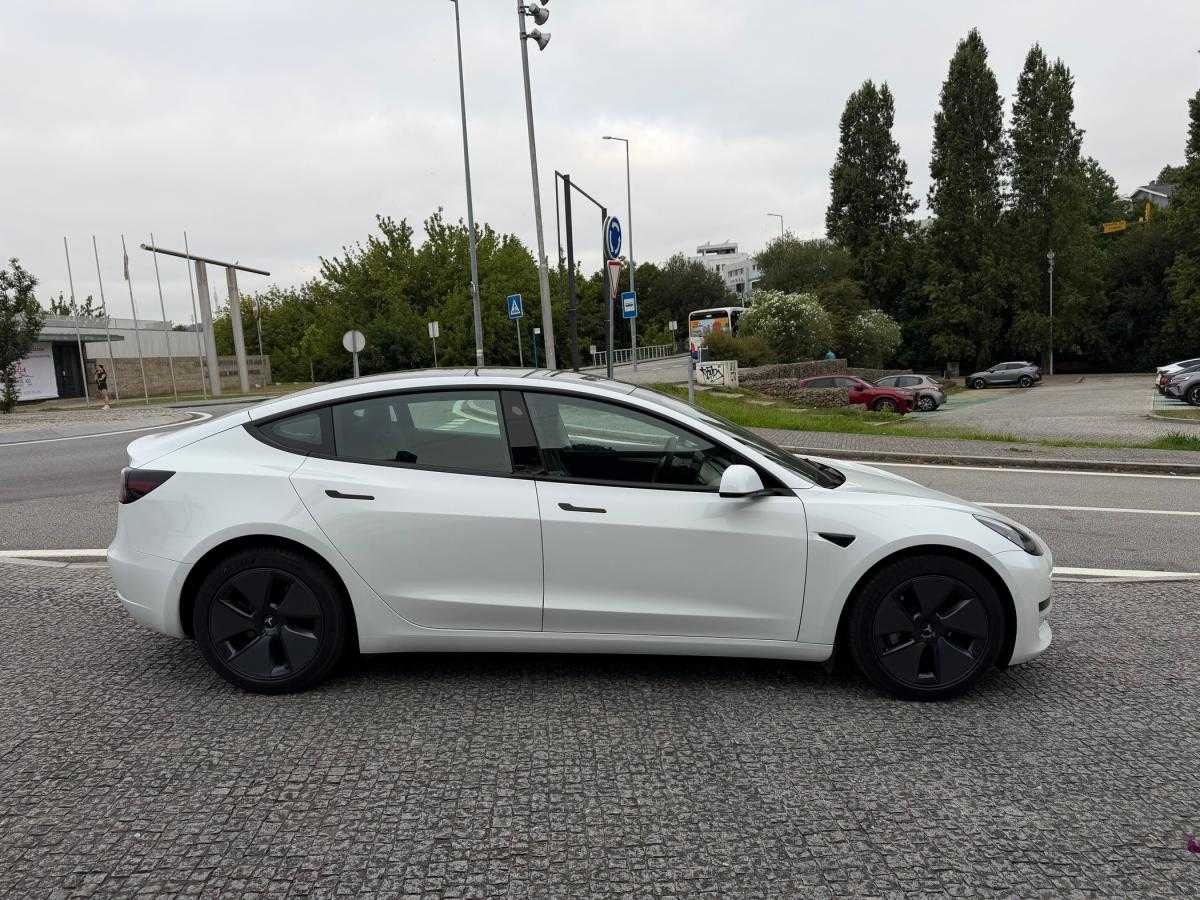 tesla-model-3-2021-eletrico-0cc